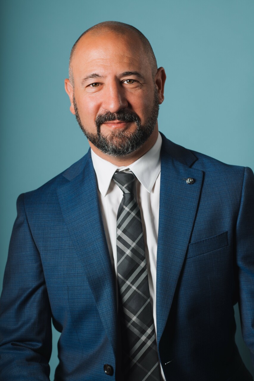 Josh Hertz Headshot